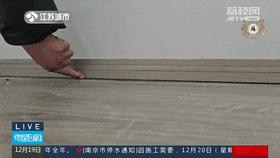 DƬ